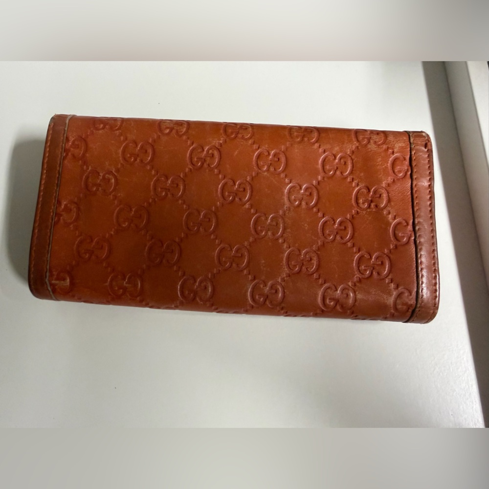 Gucci Brown Embossed Leather Continental Wallet with Double G Hardware. - Picture 2 of 8
